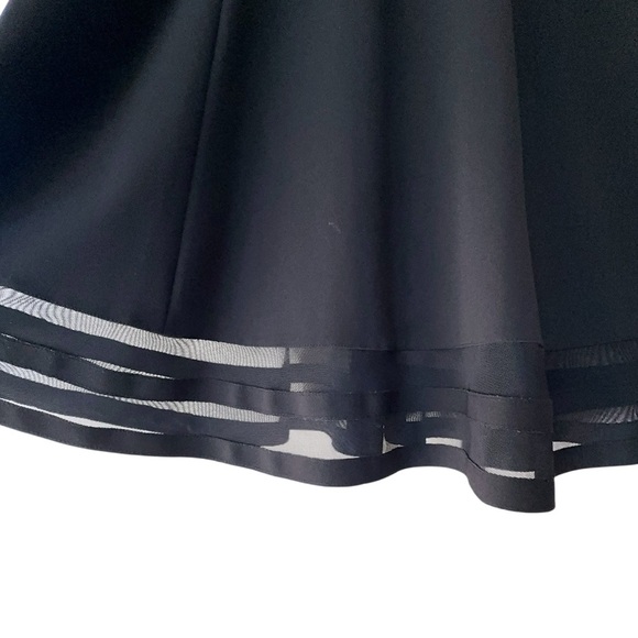 CALVIN KLEIN NWOT SLEEVELESS BLACK FIT & FLARE DRESS TULLE HEM DETAIL | SIZE: 2 - Picture 5 of 10